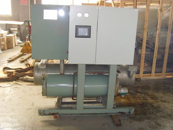 东城街道酒店中央空调不停机清洗方法介绍